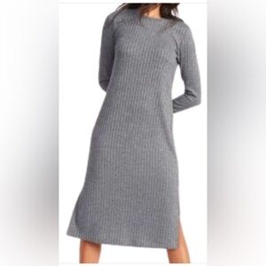 Old Navy Gray Ribbed Midi Dress